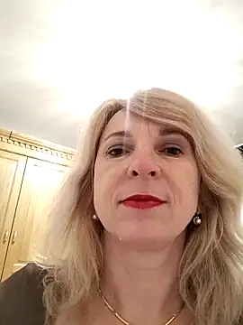 Snapshot of AhlyssaLove1155 chatting on 1, 3, 2026 AhlyssaLove1155 online show from 1, 3, 2026