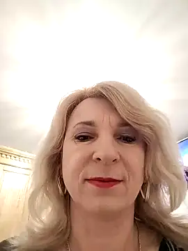 AhlyssaLove1155 online show from 19, 3, 2026