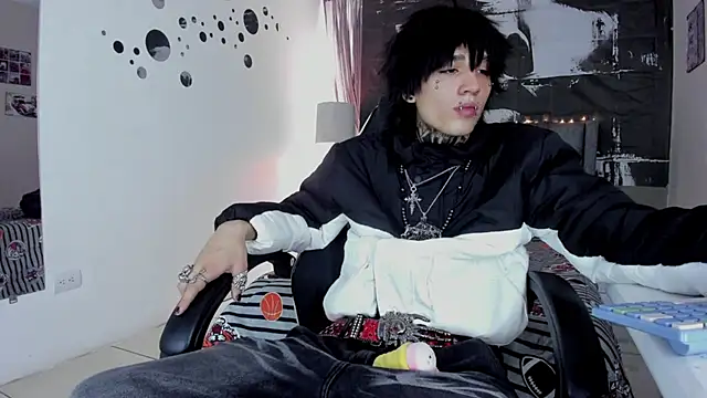 Snapshot of koryu_skull chatting on 2, 2, 2026 koryu skull online show from 2, 2, 2026