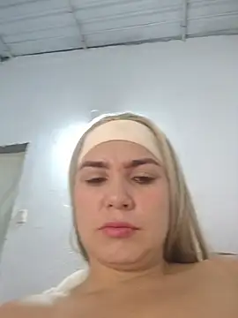 Snapshot of Charlott_smi chatting on 31, 5, 2026 Charlott smi online show from 31, 5, 2026