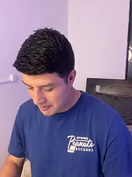 Goldenknight33 online show from 31, 3, 2026