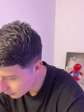 Goldenknight33 online show from 17, 4, 2026