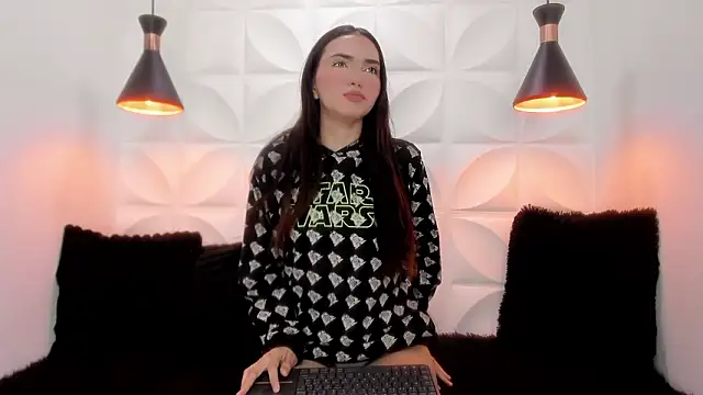 valeriecute18 online show from 29, 3, 2026