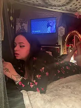 Snapshot of ellrxse chatting on 22, 2, 2026 ellrxse online show from 22, 2, 2026