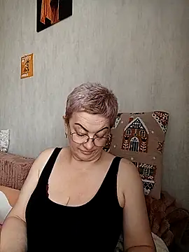 Snapshot of Bastet422111 chatting on 11, 2, 2026 Bastet422111 online show from 11, 2, 2026