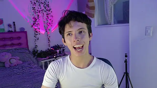 Dani Dancer online show from 5, 7, 2026