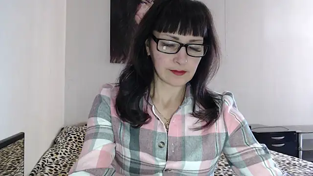 Eila Morigan online show from 8, 4, 2026