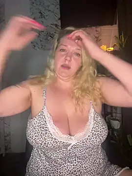 JenniferCarmen online show from 4, 2, 2026