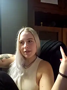 ChristinaWheeled11 online show from 19, 2, 2026