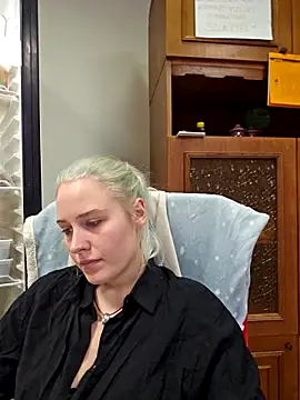 ChristinaWheeled11 online show from 12, 3, 2026