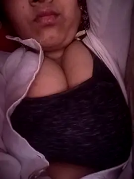 pihuu1313 online show from 13, 4, 2026