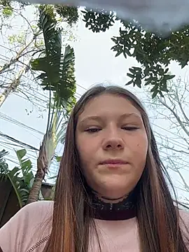 FionaMurr online show from 9, 2, 2026