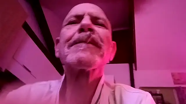 4skinlvrI online show from 19, 3, 2026