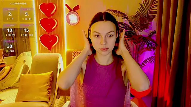 MaxinCarroll online show from 18, 2, 2026