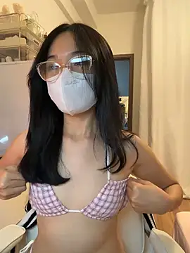 Snapshot of mimichannn99 chatting on 20, 6, 2026 mimichannn99 online show from 20, 6, 2026