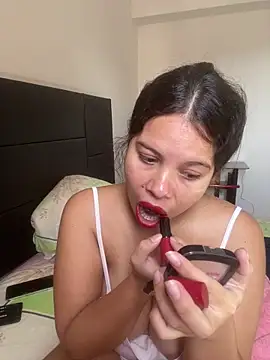 Snapshot of AngelaBlondee chatting on 6, 1, 2026 AngelaBlondee online show from 6, 1, 2026