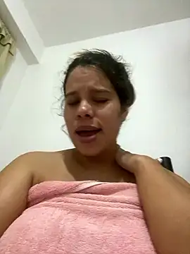 Snapshot of AngelaBlondee chatting on 14, 1, 2026 AngelaBlondee online show from 14, 1, 2026