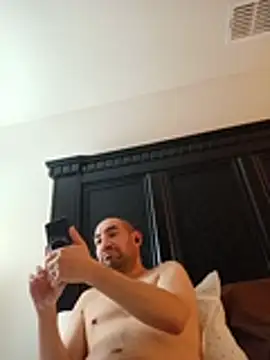 Brandon Lee83xh online show from 7, 2, 2026