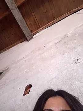 Snapshot of emmacurvyhot chatting on 5, 1, 2026 emmacurvyhot online show from 5, 1, 2026