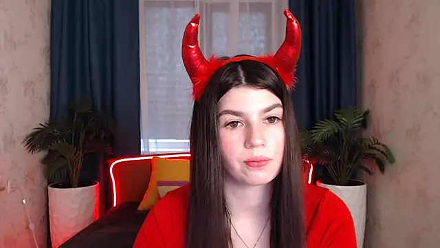 KisaModel online show from 14, 12, 2025