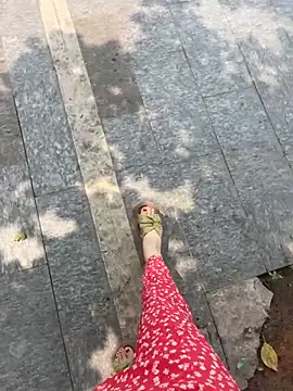 qwe522522 online show from 19, 4, 2026