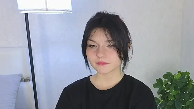 Snapshot of NyraVesperis chatting on 24, 5, 2026 NyraVesperis online show from 24, 5, 2026