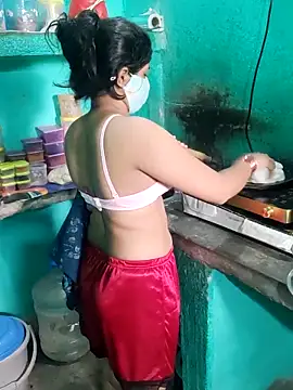 Cuple masti72 online show from 25, 5, 2026