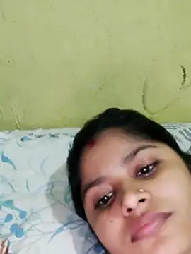 Snapshot of Cuple_masti72 chatting on 7, 7, 2026 Cuple masti72 online show from 7, 7, 2026