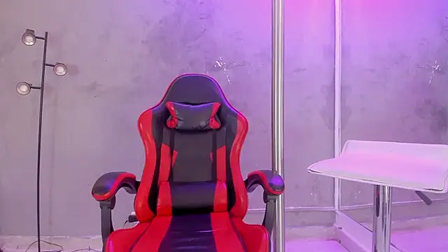 Snapshot of khris__evans chatting on 15, 2, 2026 khris evans online show from 15, 2, 2026