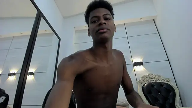 Snapshot of khris__evans chatting on 24, 3, 2026 khris evans online show from 24, 3, 2026