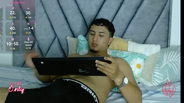 Snapshot of kyro_estrada chatting on 26, 2, 2026 kyro estrada online show from 26, 2, 2026