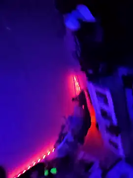 Snapshot of MidnightSeducer@xh chatting on 9, 1, 2026 MidnightSeducerxh online show from 9, 1, 2026