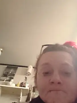 Snapshot of MidnightSeducer@xh chatting on 16, 2, 2026 MidnightSeducerxh online show from 16, 2, 2026