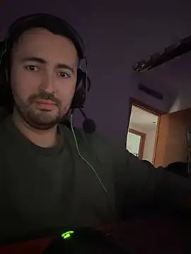 just4play online show from 12, 3, 2026