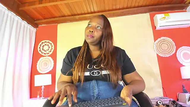 Snapshot of NikollSalas chatting on 15, 6, 2026 NikollSalas online show from 15, 6, 2026