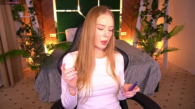 MollyyMayy online show from 3, 2, 2026