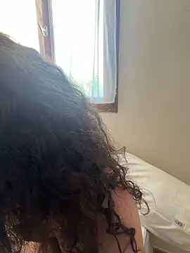 CoquineCharmeuse online show from 2, 4, 2026