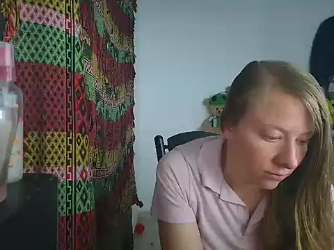 arianna blonde online show from 29, 3, 2026