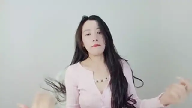 Snapshot of TXMIT chatting on 25, 2, 2026 TXMIT online show from 25, 2, 2026