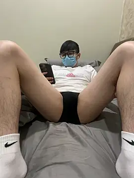 YourBoYyyyyyyy online show from 3, 4, 2026