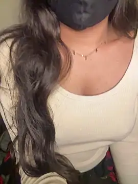 Snapshot of Amaira_69 chatting on 8, 2, 2026 Amaira 69 online show from 8, 2, 2026