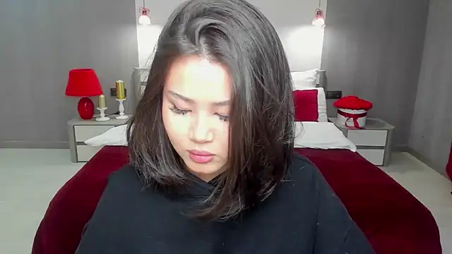 Brunette Charm online show from 22, 3, 2026