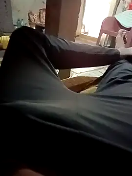 Snapshot of loki-king-143 chatting on 2, 3, 2026 loki-king-143 online show from 2, 3, 2026