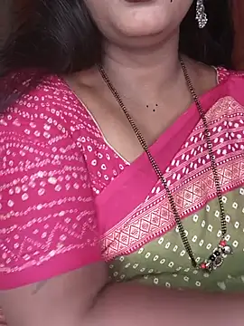 Snapshot of Rachu_love chatting on 3, 8, 2026 Rachu love online show from 3, 8, 2026