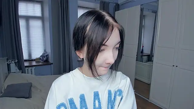 Snapshot of JanettVeld chatting on 22, 12, 2025 JanettVeld online show from 22, 12, 2025