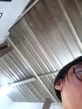 Yelena 77 online show from 11, 2, 2026