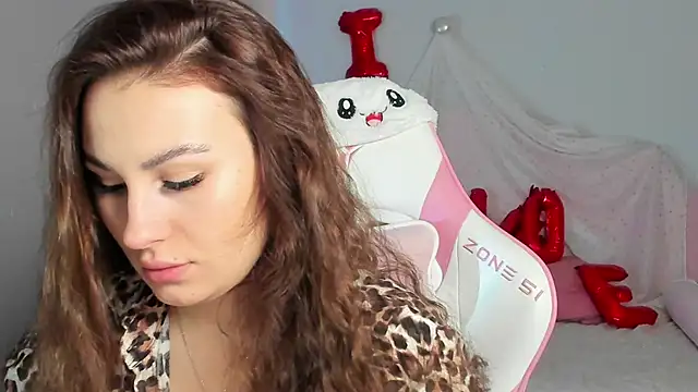 Snapshot of NoraFoxes chatting on 18, 2, 2026 NoraFoxes online show from 18, 2, 2026