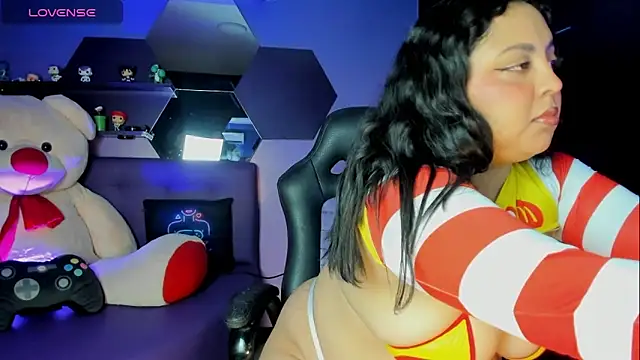 Snapshot of EVANGELIINE_21 chatting on 16, 5, 2026 EVANGELIINE 21 online show from 16, 5, 2026