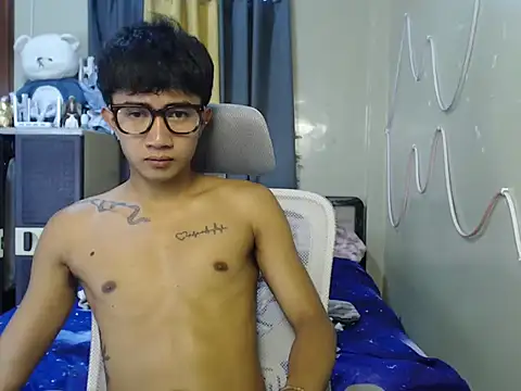 Snapshot of Ur_hottestjonny chatting on 8, 6, 2026 Ur hottestjonny online show from 8, 6, 2026