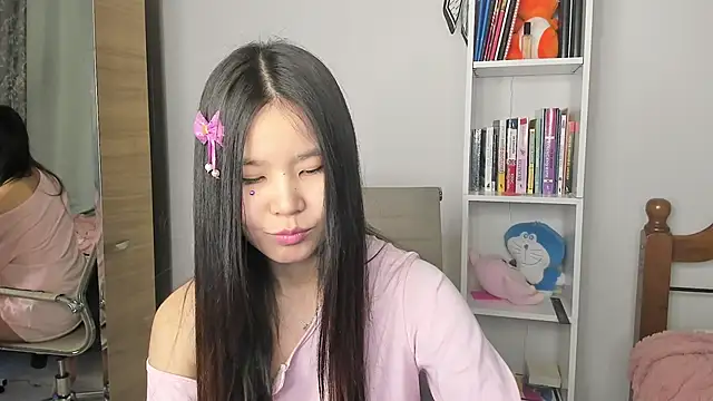 Snapshot of amiya_cute chatting on 21, 2, 2026 amiya cute online show from 21, 2, 2026